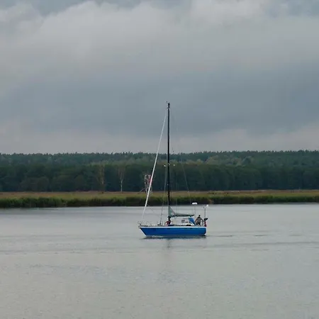 200 M Zum Achterwasser * Warthe (Mecklenburg-Vorpommern)